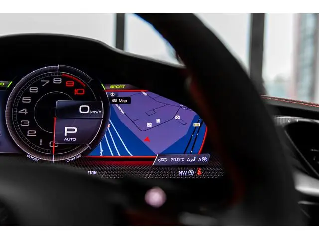 Ferrari SF90 Spider