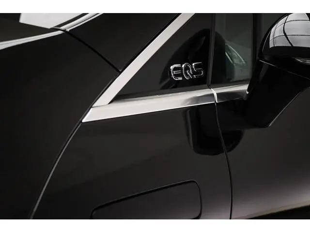 Mercedes-Benz EQS