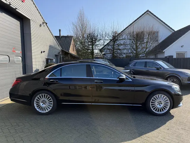 Mercedes-Benz S-Klasse