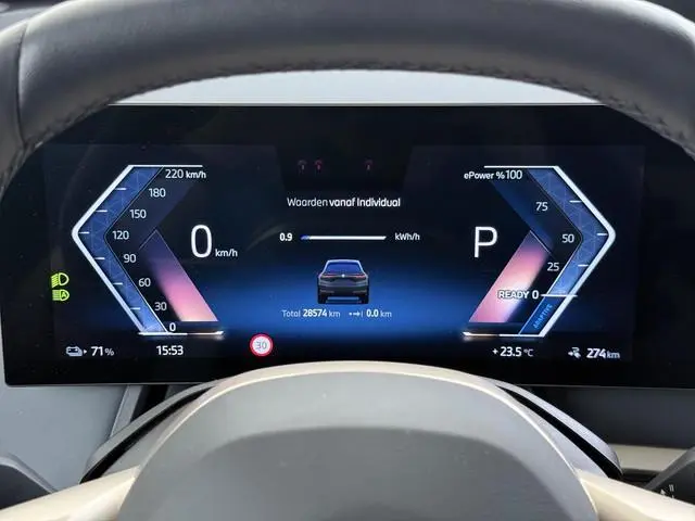 BMW iX