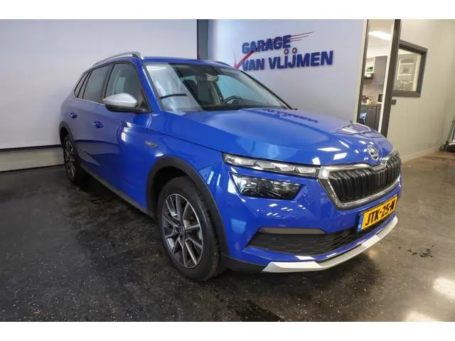 Skoda Kamiq Scoutline 1.0TSI DSG-7 Camera 17''Velg Carplay/Navi/Cr cont.