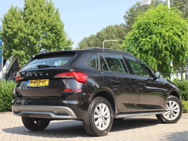 ŠKODA Kamiq 1.0 TSI Busines Edition Navi / Camera / Pdc / DAB / Voorzien van een nieuwe Apk