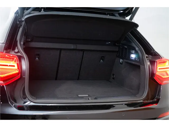 Audi SQ2