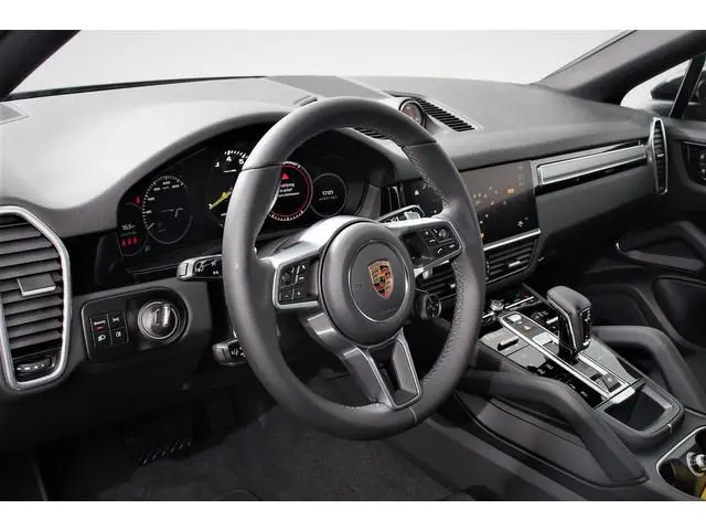 Porsche Cayenne Coupé 3.0 E-Hybrid 462pk Platinum Edition DEMO! Luchtvering Leder Panoramadak Camera...
