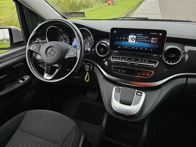 Mercedes-Benz EQV