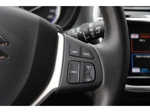 Suzuki S-Cross