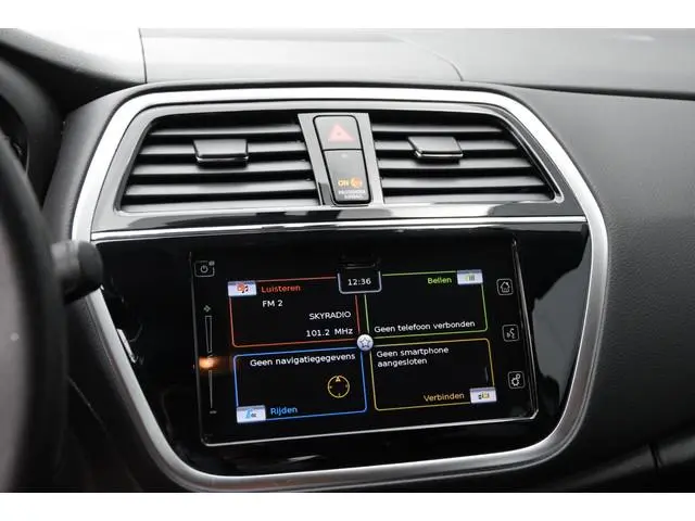 Suzuki S-Cross