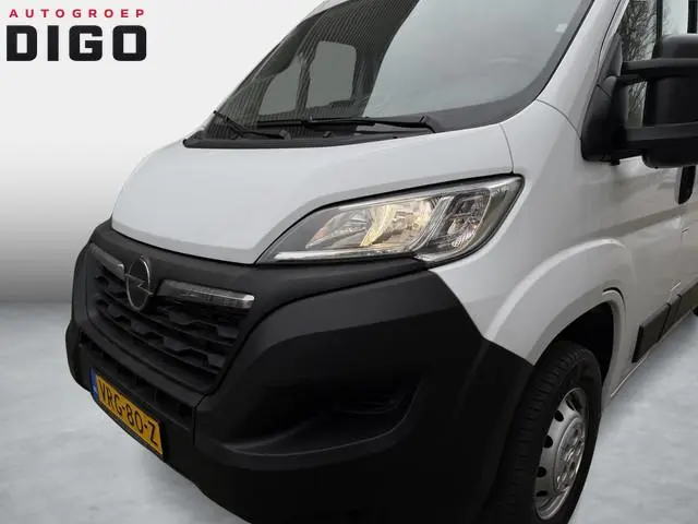 Opel Movano
