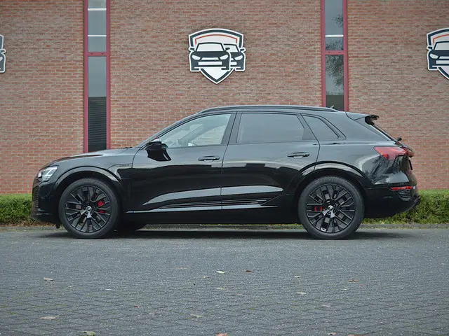 Audi Q8 e-tron