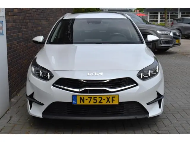 Kia Ceed Sportswagon 1.5 T-GDi 160PK ECC LMV NAVI CRUISE PDC