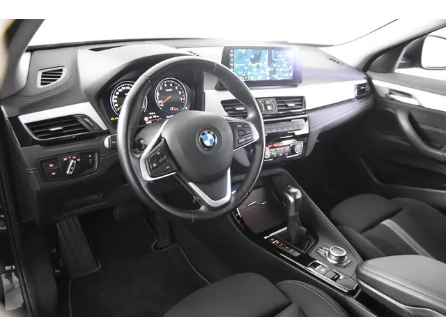BMW X2 xDrive25e *1ste Eigenaar*HUD*Panoramadak*Camera*