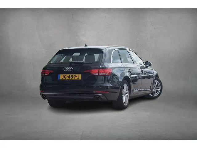 Audi A4 Avant 2.0 TFSI ultra Sport Pro Line | Trekhaak Elektr. | Half Leer | Camera | ACC