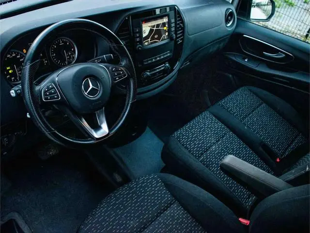 Mercedes-Benz Vito 114 CDI Extra Lang | Carplay | Trekhaak 2500kg | Camera | Adaptive cruise | Airco...