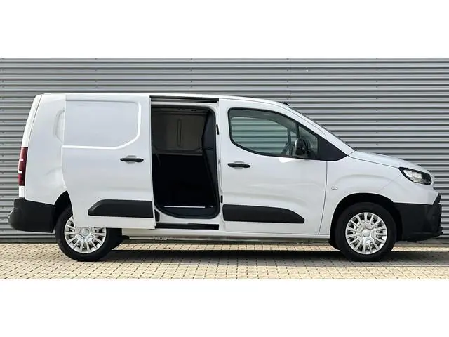 Toyota pro-ace