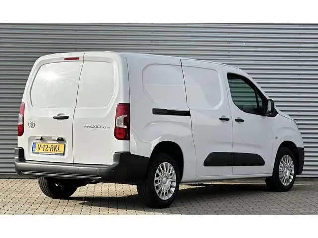 Toyota pro-ace