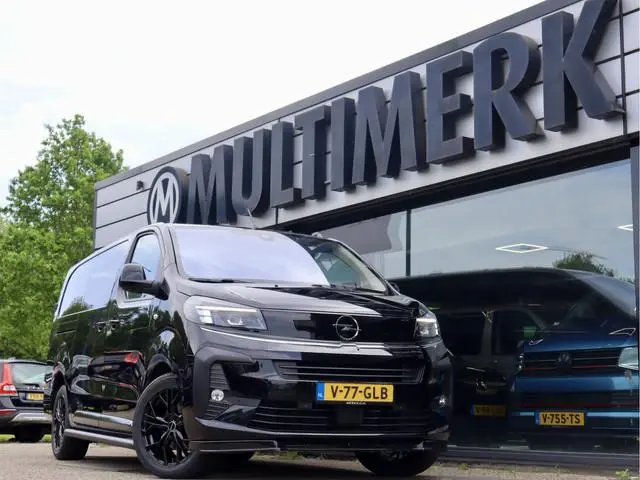Opel Vivaro 2.0 D 180PK AUTOMAAT LEDER LANG XXL