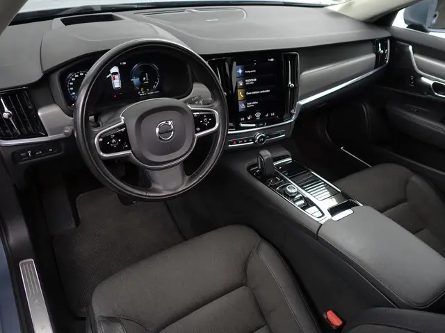 Volvo V90 2.0 T8 AWD Inscription Aut- Head Up, Elek Trekhaak, Panoramadak, Harman Kardon, Stoel/Stuu...