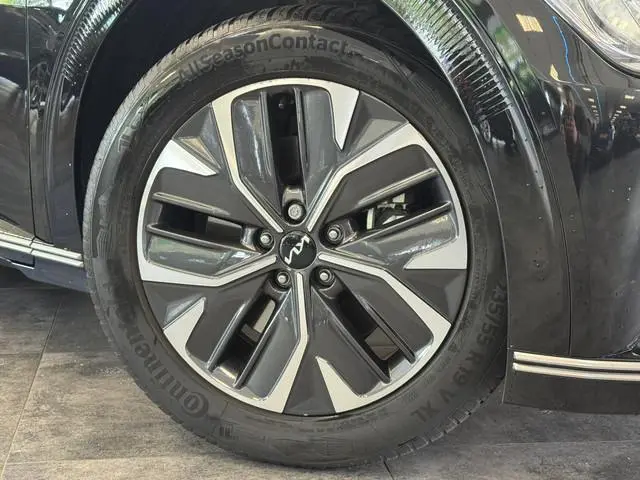 Kia EV6 Plus 77.4 kWh Stoelventilatie Stoelverwarming Camera 24 Maanden garantie* (Vraag naar de voo...