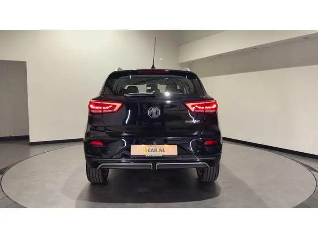 MG ZS EV