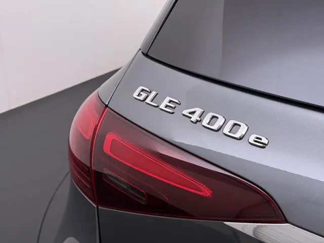 Mercedes-Benz GLE-klasse 400 e 4MATIC AMG Line | Luchtvering Trekhaak Ventilatie Burmester Memory