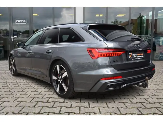 Audi A6 Avant 55 TFSI e Quattro S-Line Competition | RS Stoelen | Trekhaak | 360 Camera |