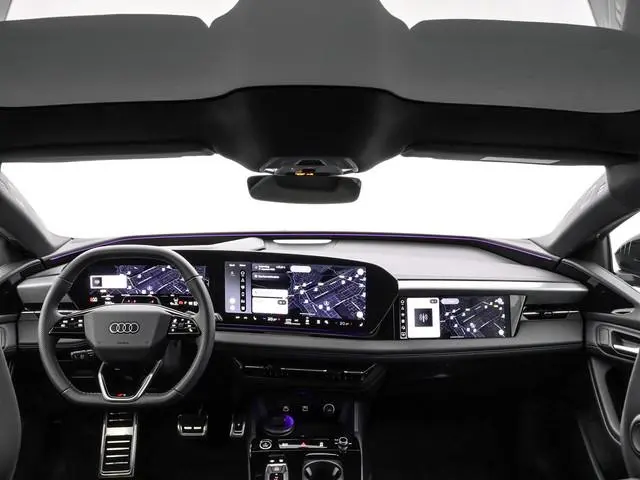 Audi A6 Avant e-tron S edition 83 kWh 286pk · SOH 99,5% · Panoramadak · Luchtvering · Camera · SONOS...