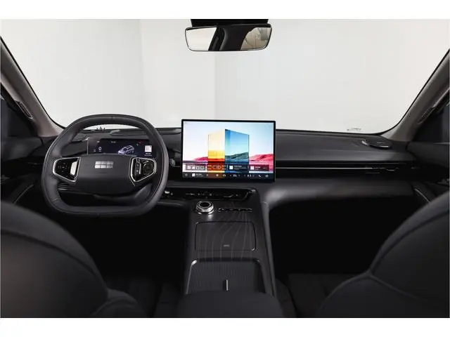 Geely E5 Max+ 68 kWh | S/K-Panodak | 360 Camera | V2L | Warmtepomp | HUD | Stoelverwarming & verkoel...