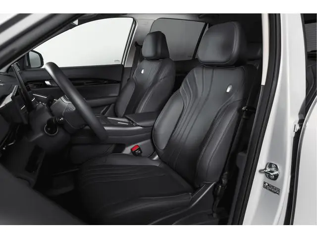 Geely E5