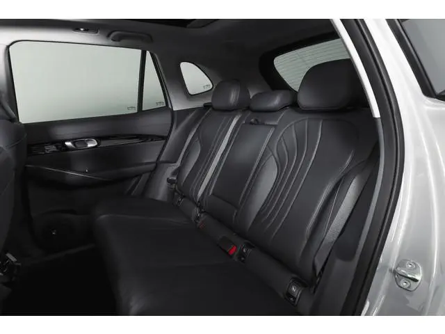 Geely E5