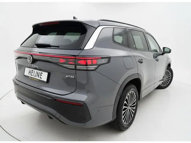 Volkswagen Tayron 1.5 eTSI 150PK DSG LIFE 7-PERSOONS/TREKHAAK/360CAMERA/FABRIEKS-GARANTIE ***
