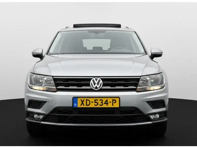 Volkswagen Tiguan 1.4 TSI 150PK ACT DSG COMFORTLINE PANORAMADAK/CARPLAY/TREKHAAK