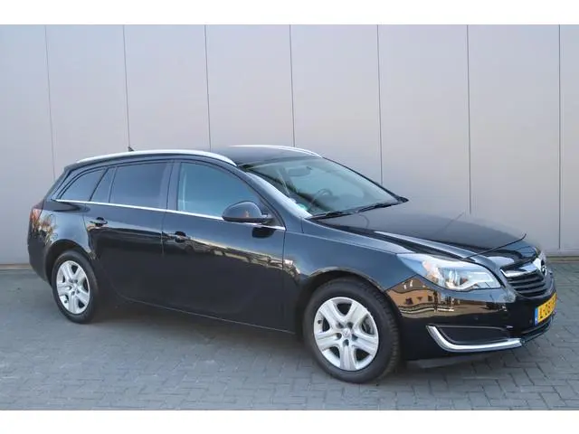 Opel Insignia Sports Tourer 1.6 Turbo 170PK Automaat Edition Navigatie/Parkeerhulp/Cruise-control
