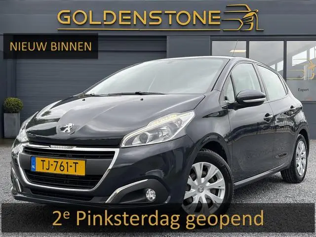 Peugeot 208 1.2 PureTech Blue Lion Dealer Onderhouden,Navi,Trekhaak,5 Deurs,Pdc,Airco,Cruise,D-riem...