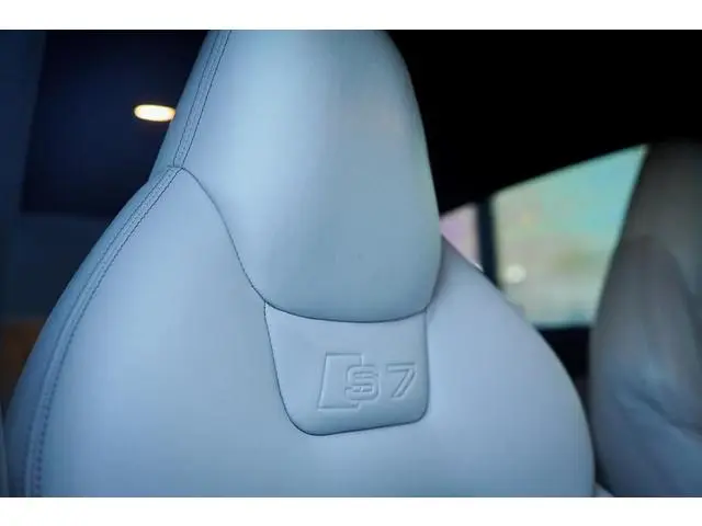 Audi S7