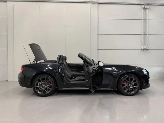 Fiat 124 Spider