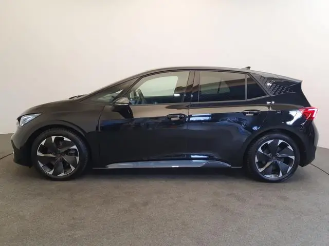 CUPRA Born Business 84 kWh Warmtepomp, 360 Camera, Head-up