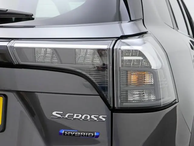 Suzuki S-Cross