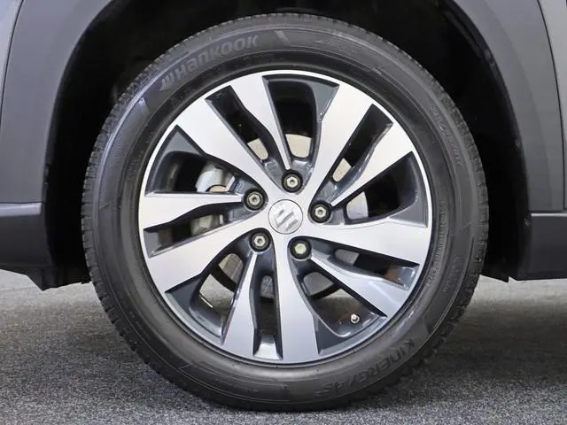 Suzuki S-Cross
