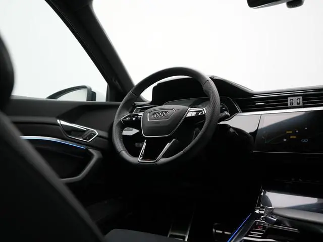 Audi Q8 e-tron