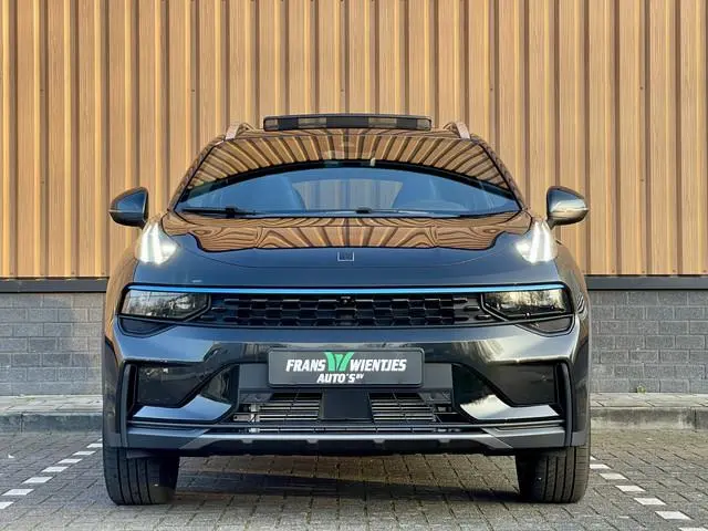 Lynk & Co 01 1.5 | Stuurverwarming | Zwarte Hemel | Panoramadak | Achteruitrijcamera | Adaptive Crui...