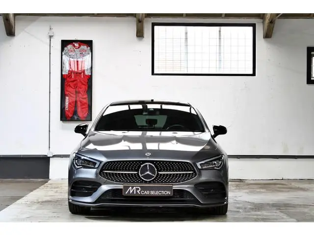 Mercedes-Benz CLA-klasse Shooting Brake 200 AMG Line | Panoramadak | Apple Car Play | Keyless Go | T...