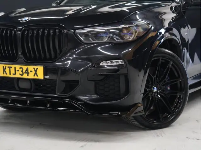 BMW X5 xDrive45e M Sport [MAXTON DESIGN, SCHUIFKANTELDAK, TREKHAAK INKLAPBAAR, BMW LASER, 360 CAMERA...