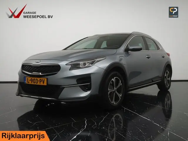 Kia XCeed 1.6 GDi PHEV Plug-in Hybrid DynamicLine Automaat - Navigatie - Camera - Climate control -...