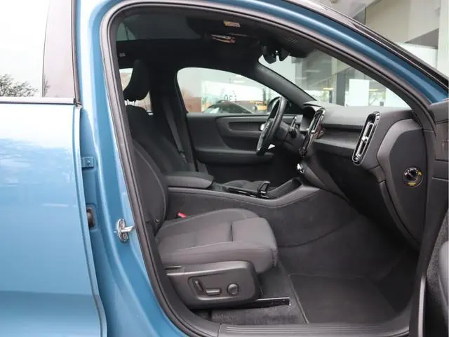 Volvo C40