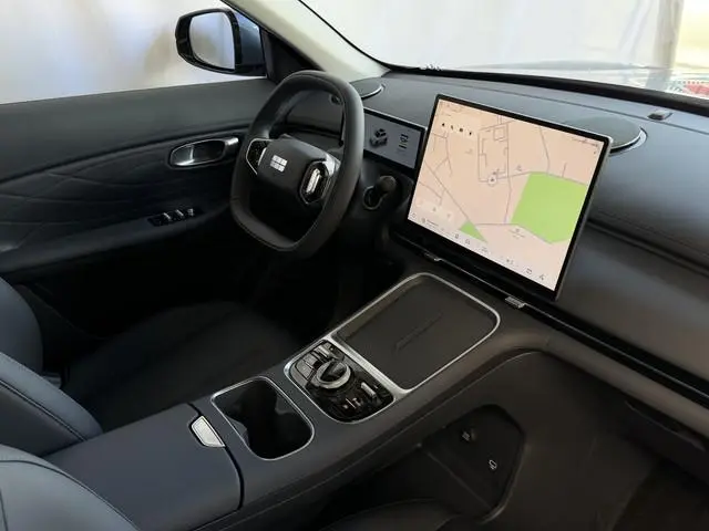 Geely Starray EM-i