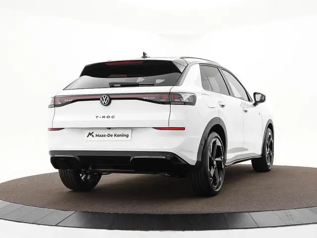 Volkswagen T-Roc R-Line First Edition 1.5 eTSI 150 PK 7 versn. DSG · Black Style Pakket · Achterklep...