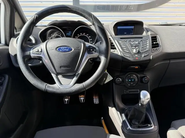 Ford Fiesta 1.0 EcoBoost ST Line 2e Eigenaar|Navi|Clima|Cruise|PDC|Elek ramen|N.A.P|Nieuwe APK bij a...