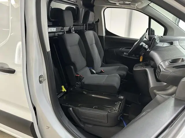 Toyota pro-ace
