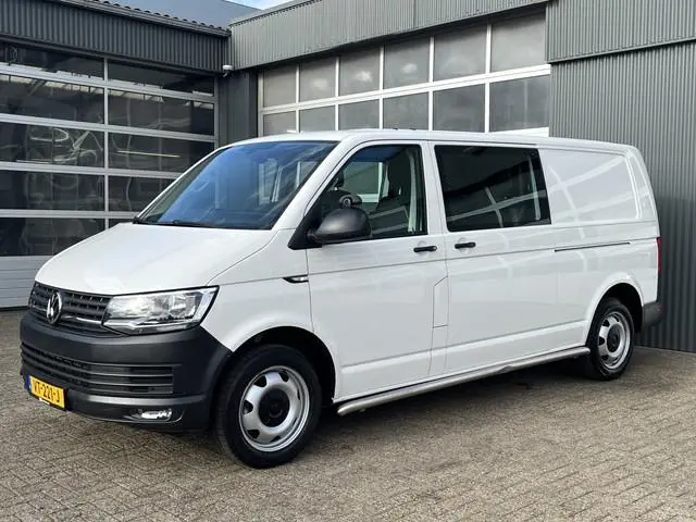 Volkswagen Transporter 2.0 TDI L2H1 DC 4Motion 150pk 4x4 Dubbele schuifdeur Airco Cruise controle Tr...