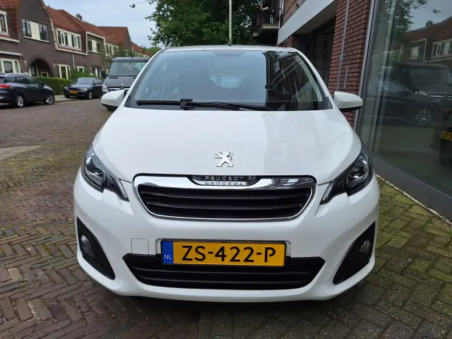 Peugeot 108 1.0 e-VTi Active 5Drs /Airco/Bluetooth/Led/NAP/Garantie